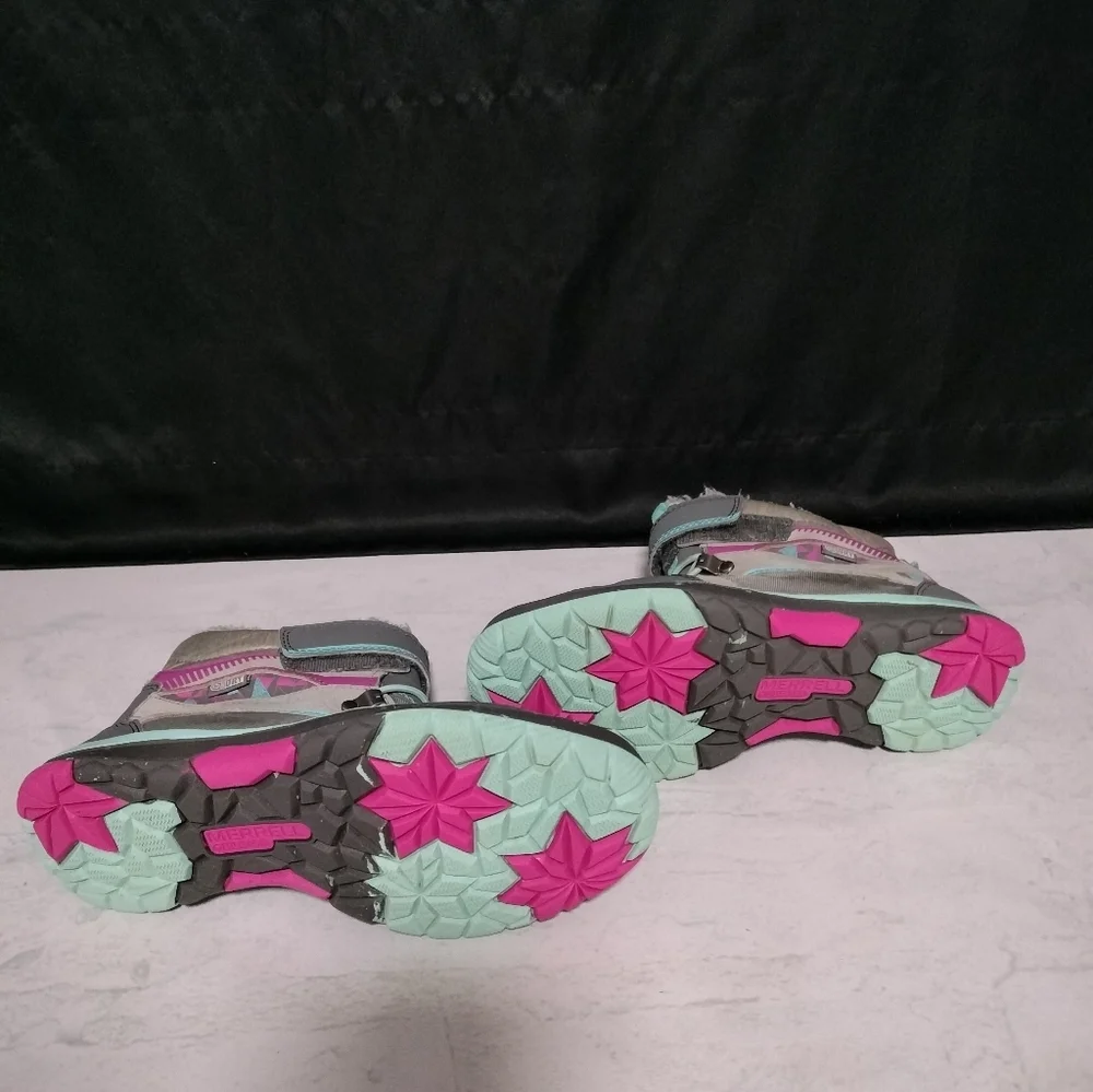 Merrell Select Dry Gray, Pink & Aqua Winter Boots YouthGirls Sz 4M Youth Hiking
